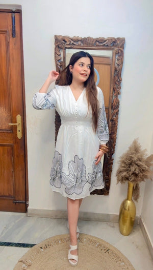 Lit32 Dress
