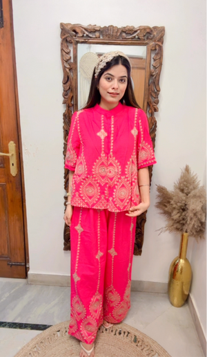 Zeehnat Two Piece Set