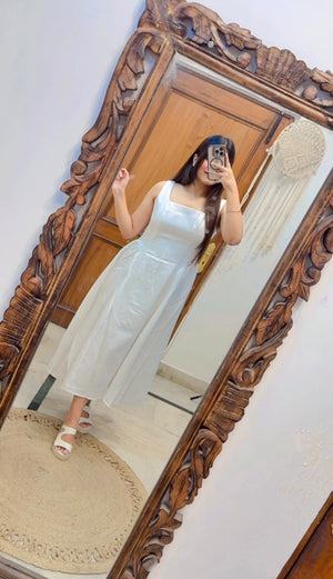 Lit27 Pinteresty Dress