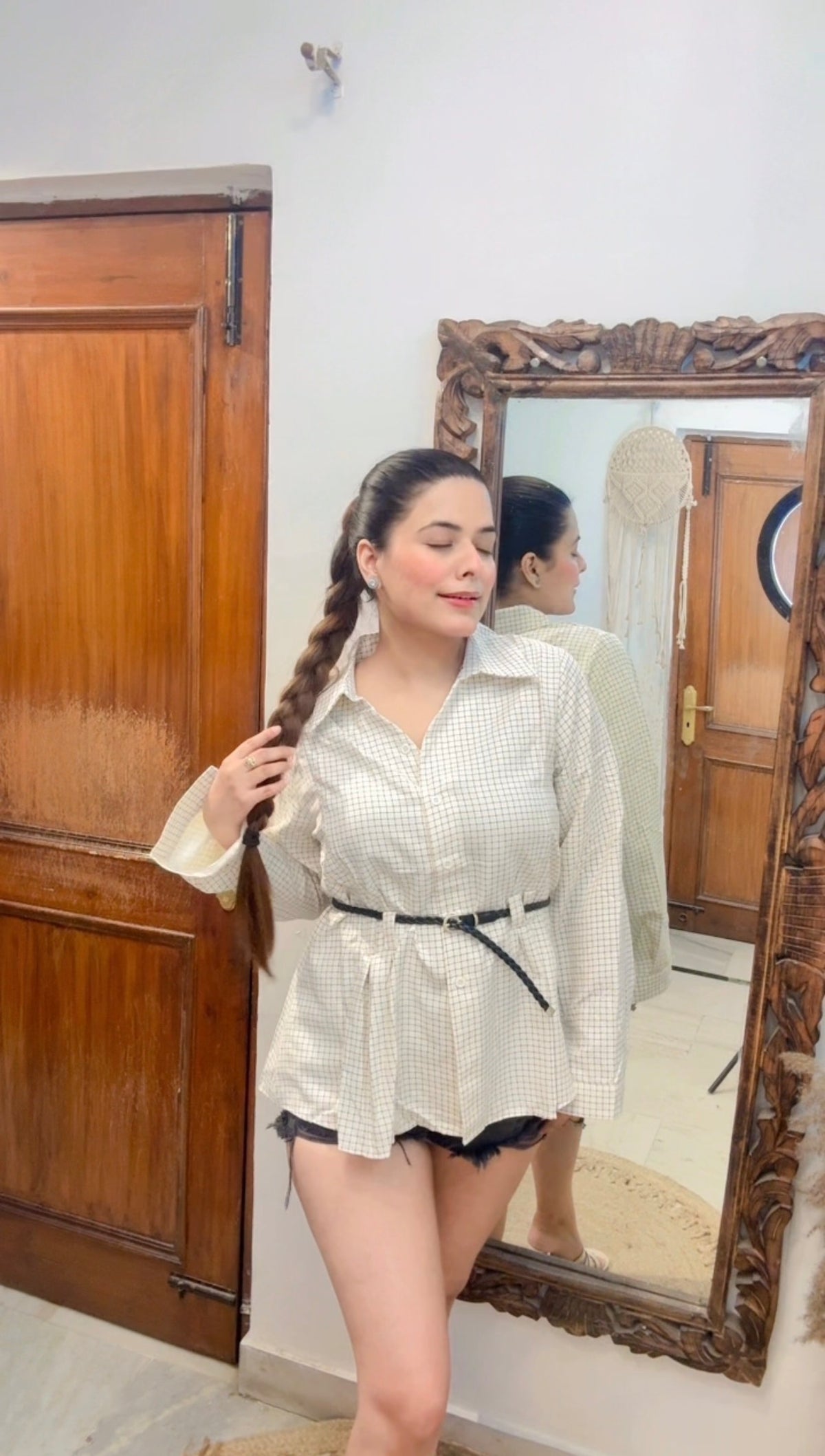 Lit Shirt 144 with belt