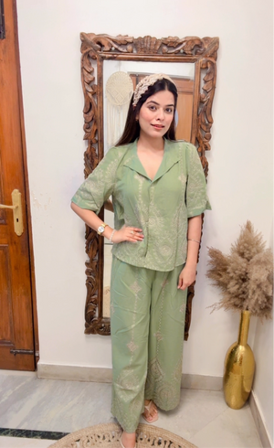 Zeehnat Two Piece Set