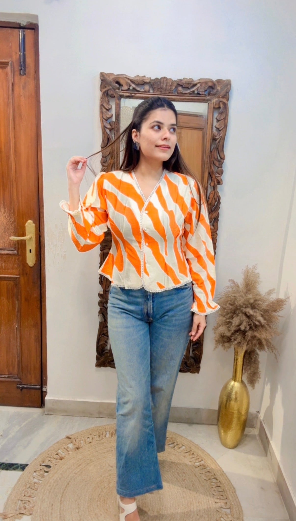 Lit Shirt 104