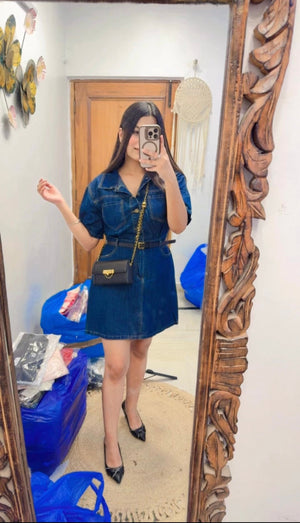 Favy Dress with Belt